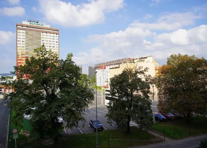 Olympik Tristar Hotel